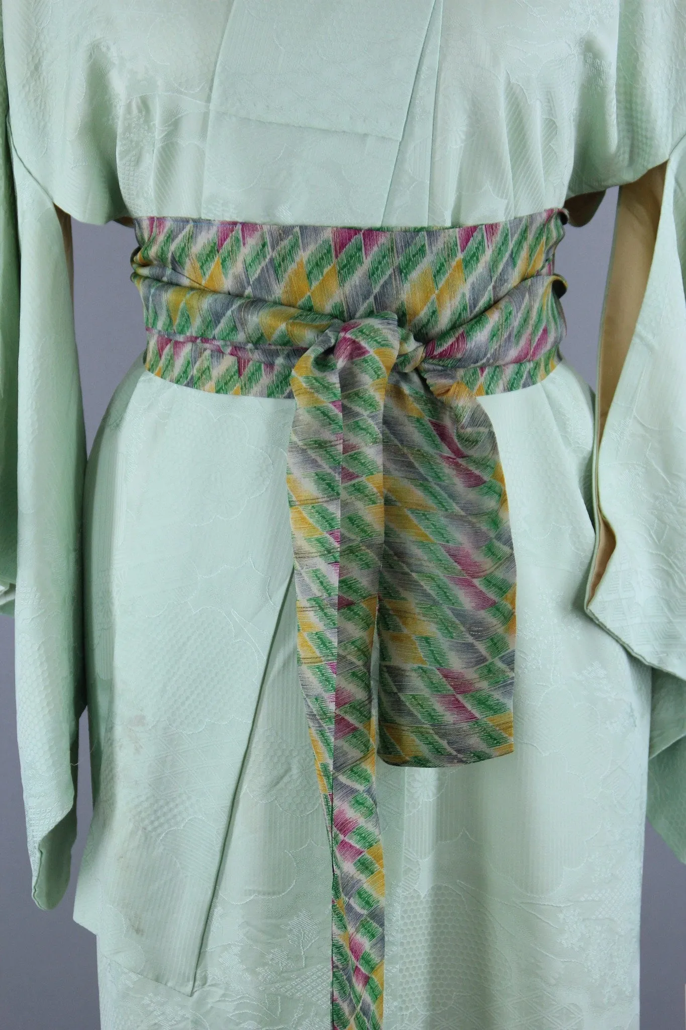 1950s Vintage Silk Kimono Robe in Pastel Mint Green