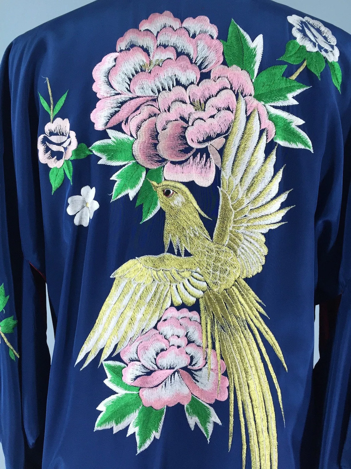 1960s Vintage Kimono Robe / Blue Embroidered Bird