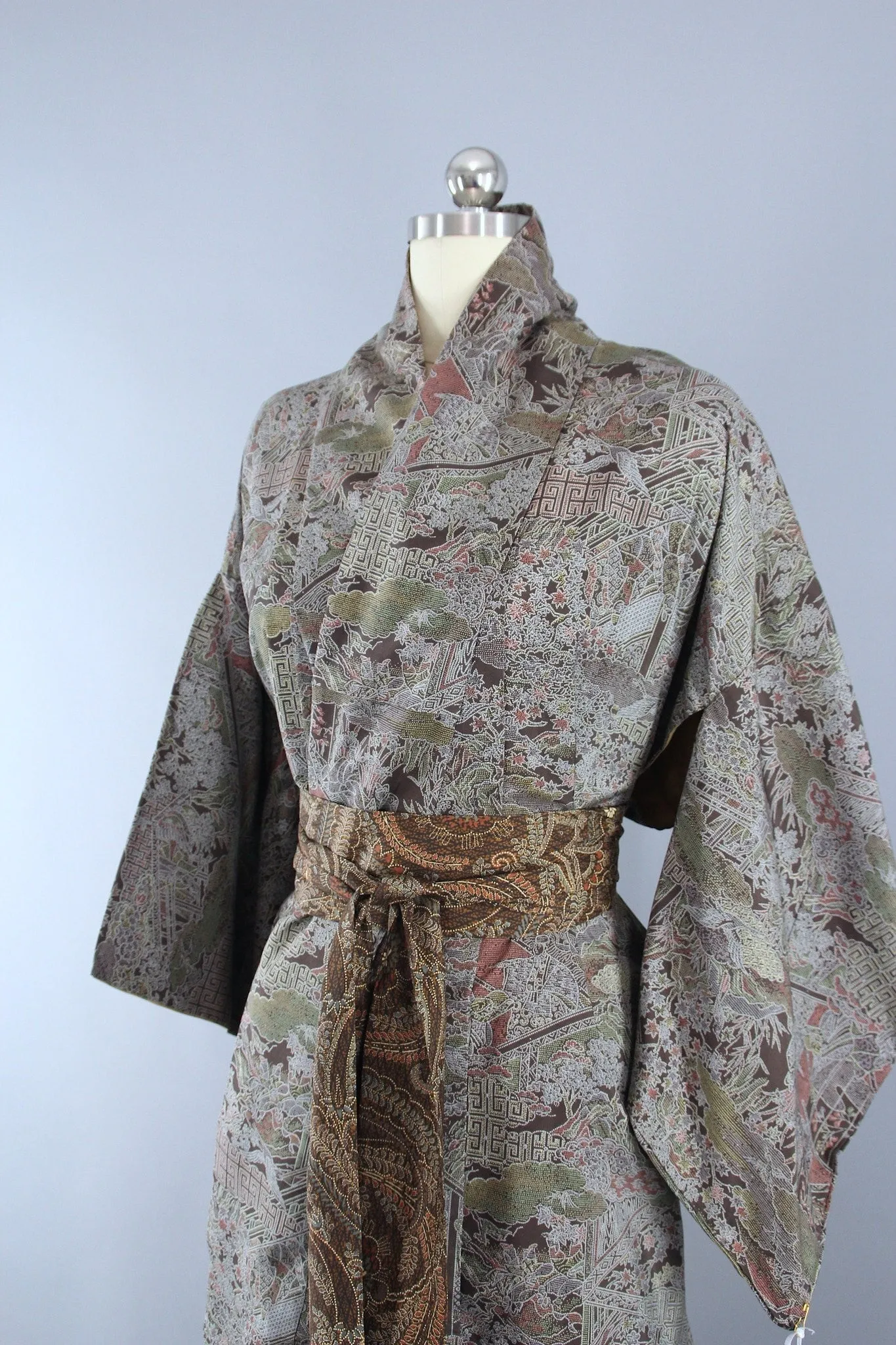 1970s Vintage Kimono Robe with Brown Dotted Floral Print