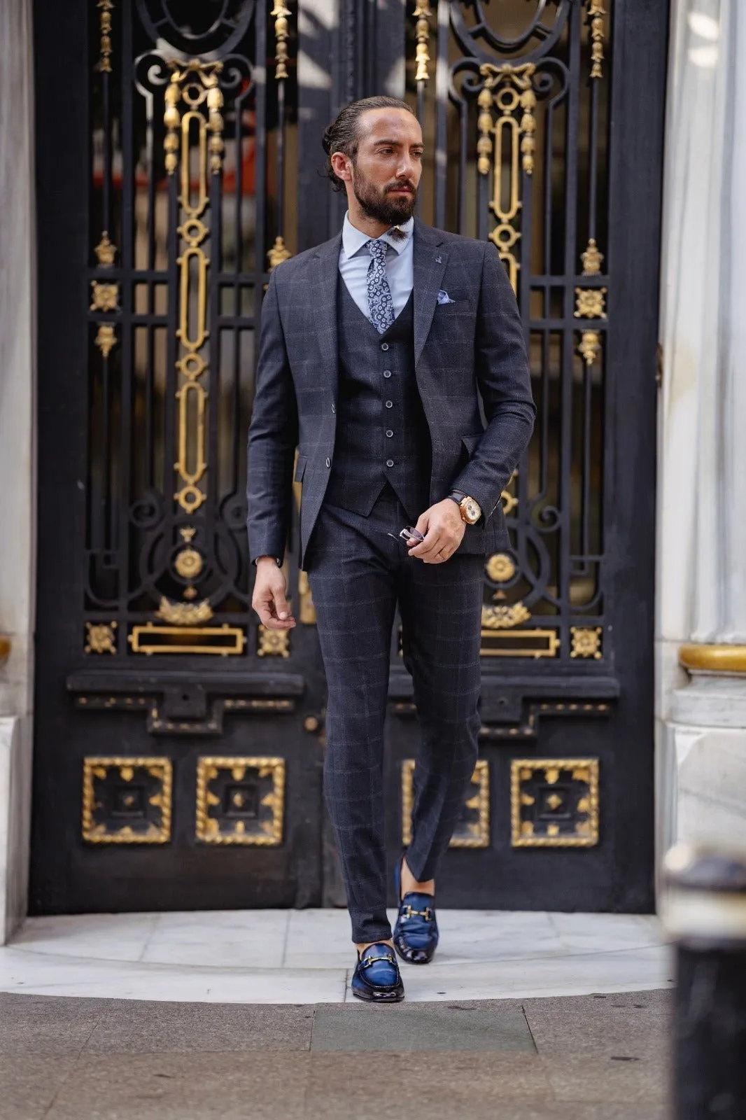 Avala Plaid Navy blue Suit