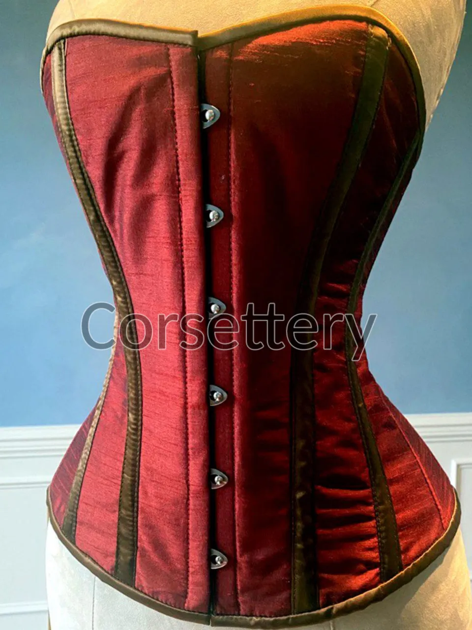 Classic taffeta corset red and black. Steel-boned corset for tight lacing. Prom, gothic, steampunk Victorian corset.