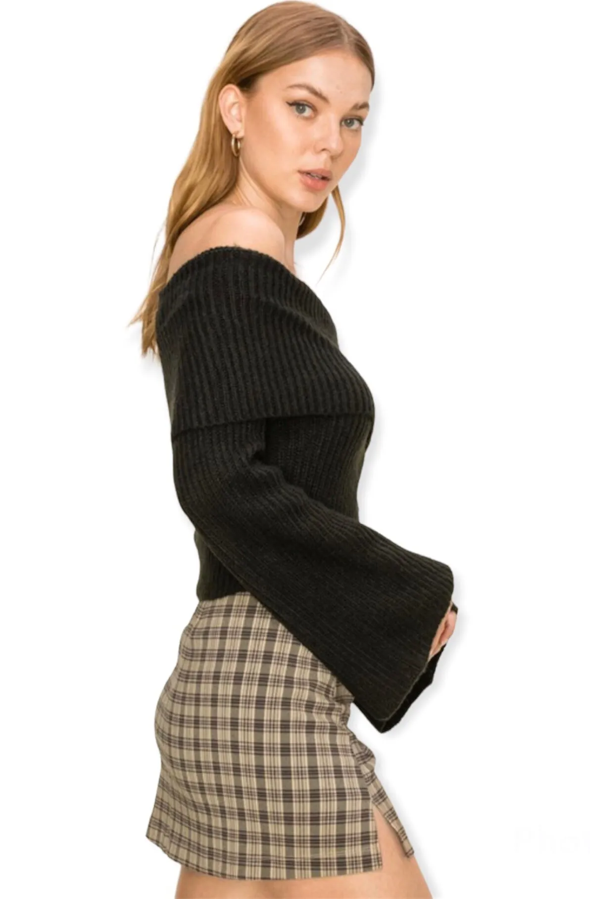 Dream On Off-The-Shoulder Ribbed Sweater- Black