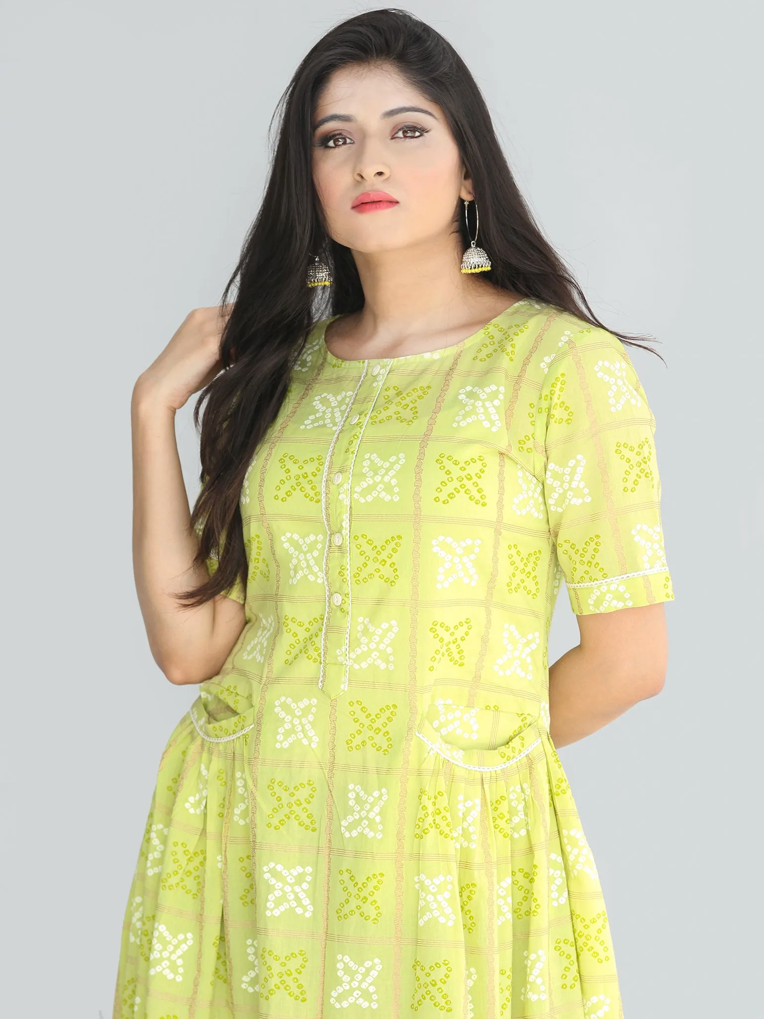 Nazmil - Green Bandhani Printed Tier Long Dress With Weld Pockets - D408F2206