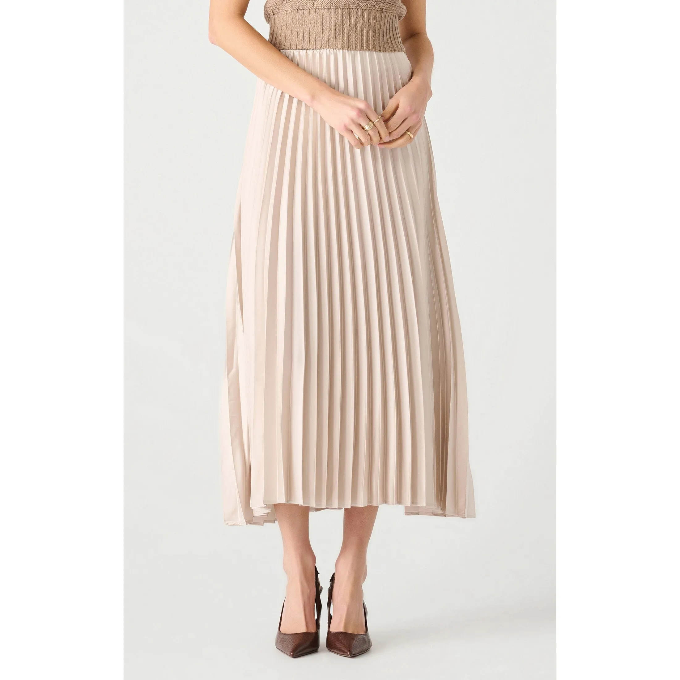 PULL ON PLEATED MAXI SKIRT