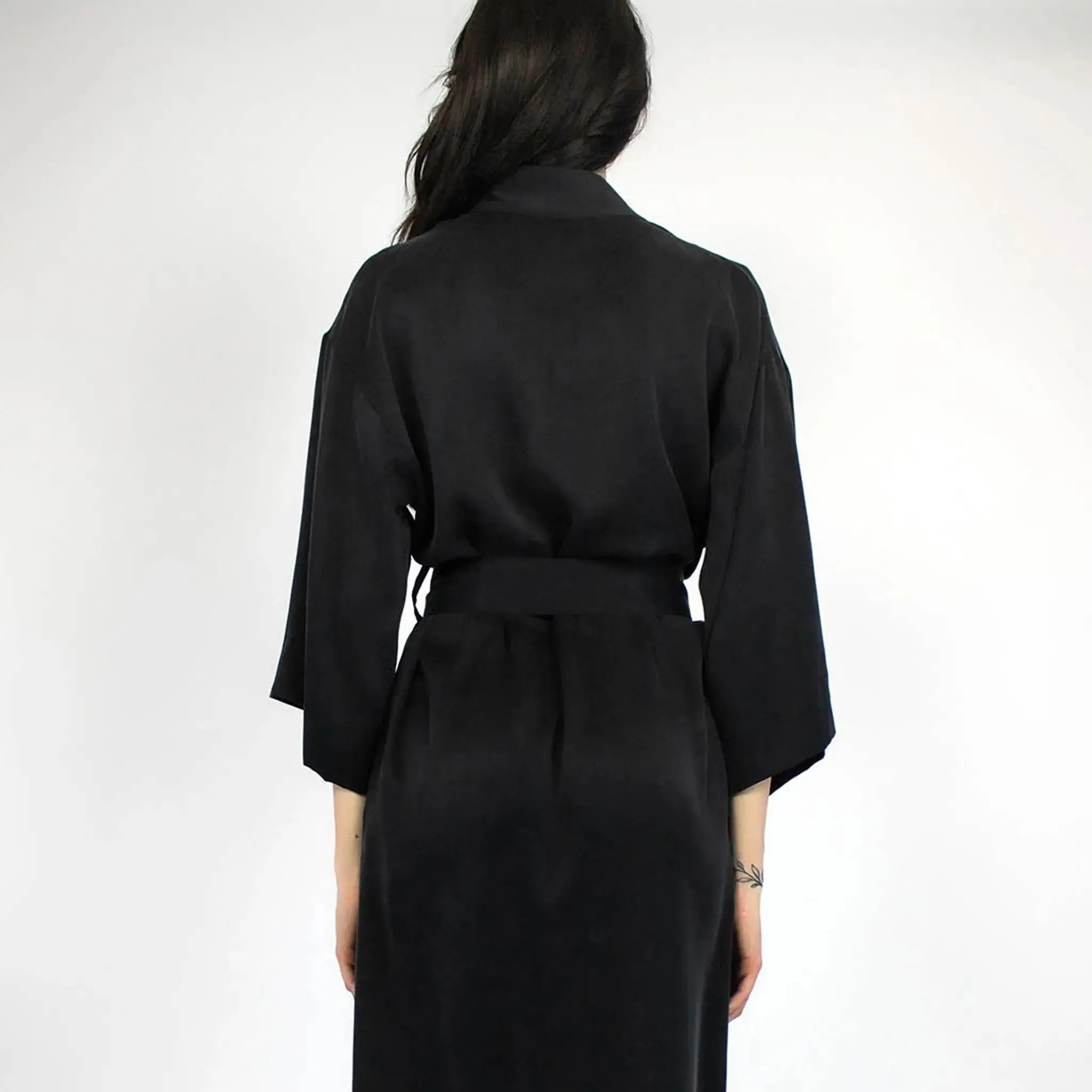 Silk Dreamscape Short Kimono Robe