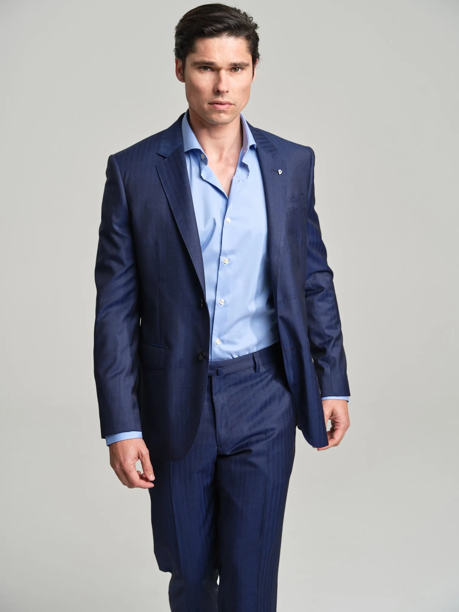 Slim fit K-Easy Travel Honey Way suit with italian fabric