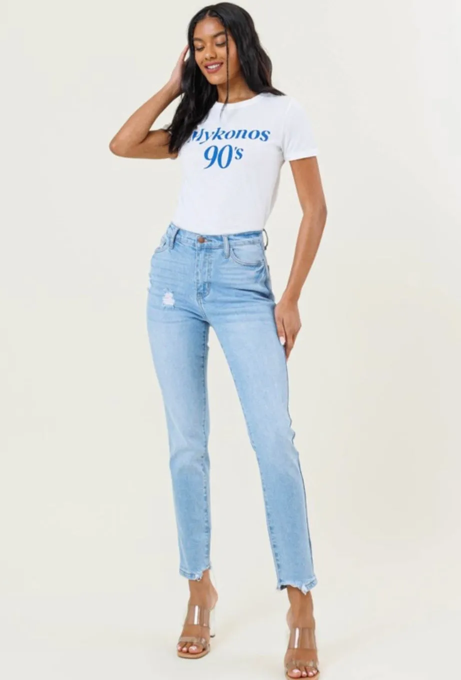 STRAIGHT LEG JEANS