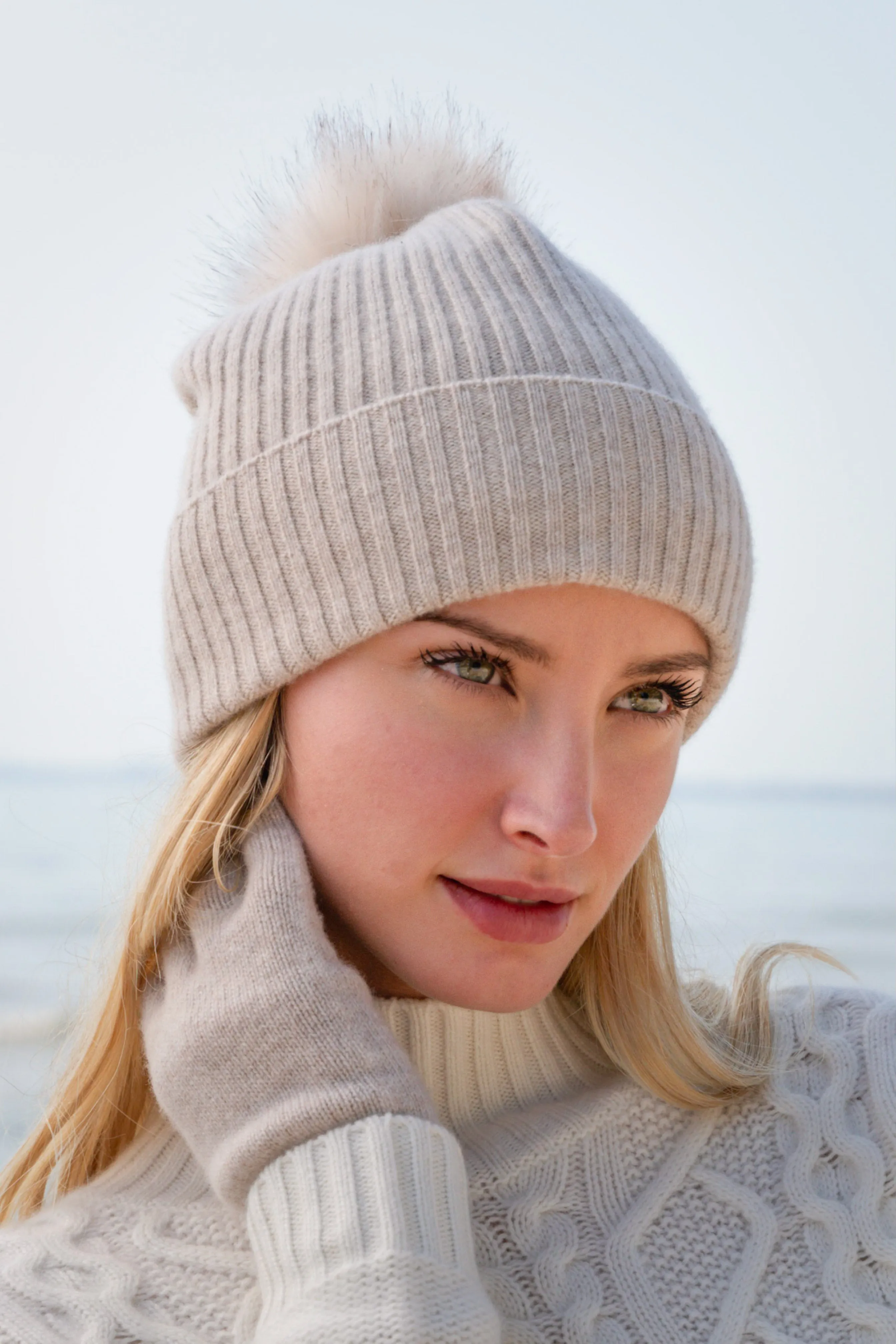 Sustainable Cashmere Hat - Heather Stone