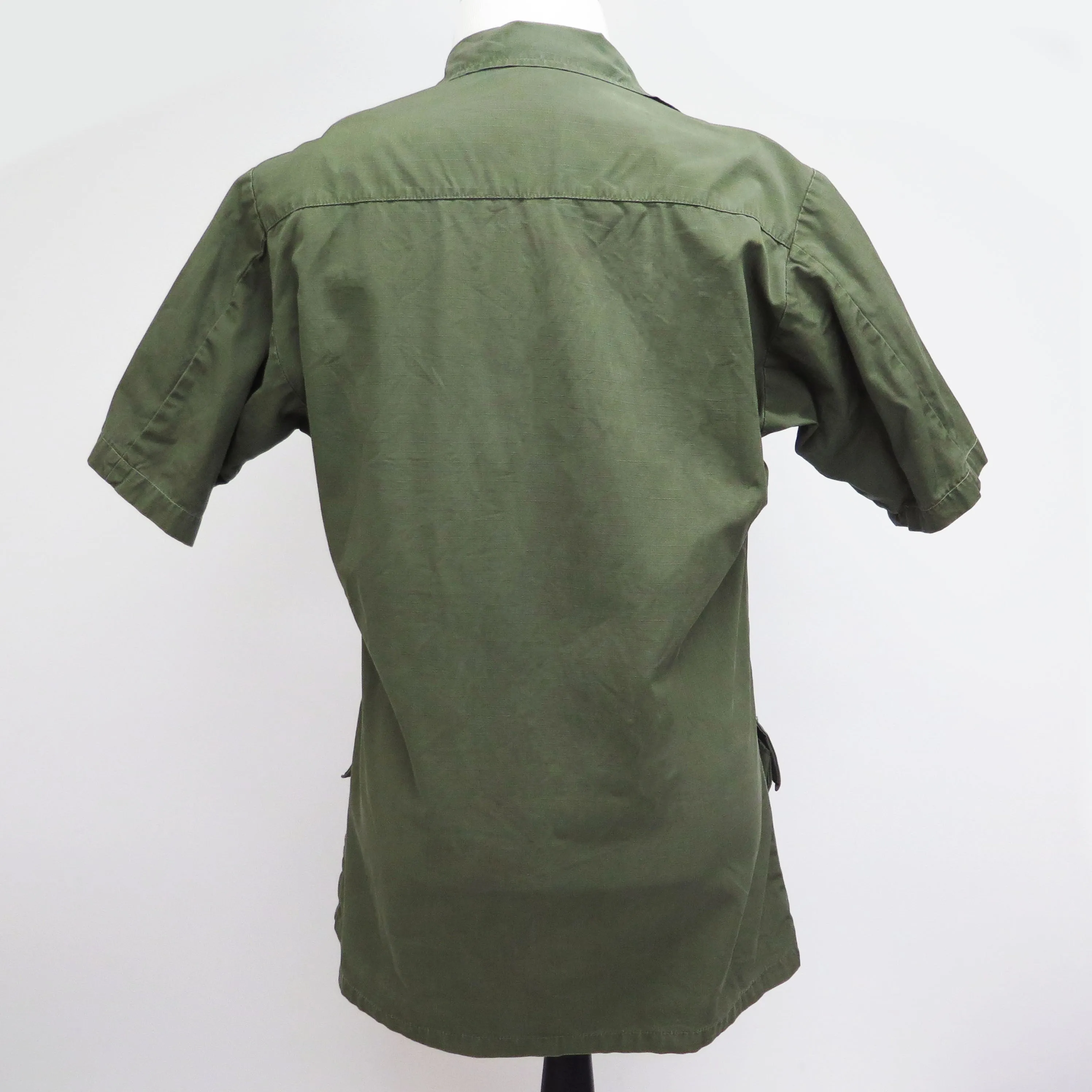 US ARMY TROPICAL COMBAT JACKET 4TH PATTERN 1968 VIETNAM WAR SIZE SMALL REGULAR