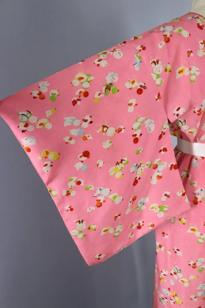 Vintage 1940s - 1950s Silk Kimono Robe Juban / Pink Baby Birds Novelty Print