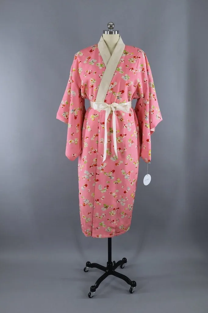 Vintage 1940s - 1950s Silk Kimono Robe Juban / Pink Baby Birds Novelty Print