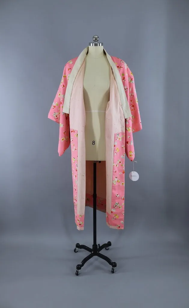 Vintage 1940s - 1950s Silk Kimono Robe Juban / Pink Baby Birds Novelty Print